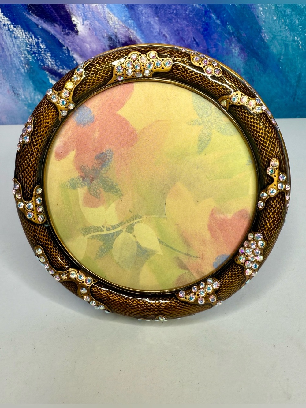 Edgar Berebi 401/3 Cora Frame Peridot Color, Crystals & Museum Gold Plate Circle